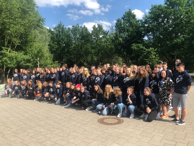 Christina Lanzillotto with students